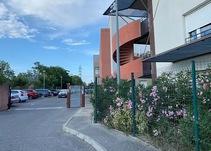 Charmant Studio De 23M2